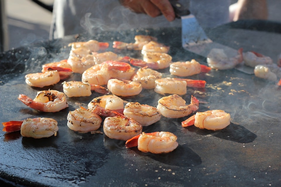 grilled shrimp on the barbecue