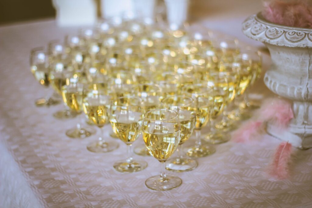 champagne toast for new years eve